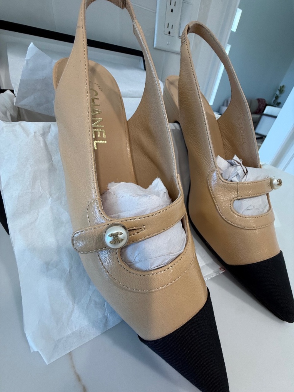 Chanel Slingback two-toned beige/black